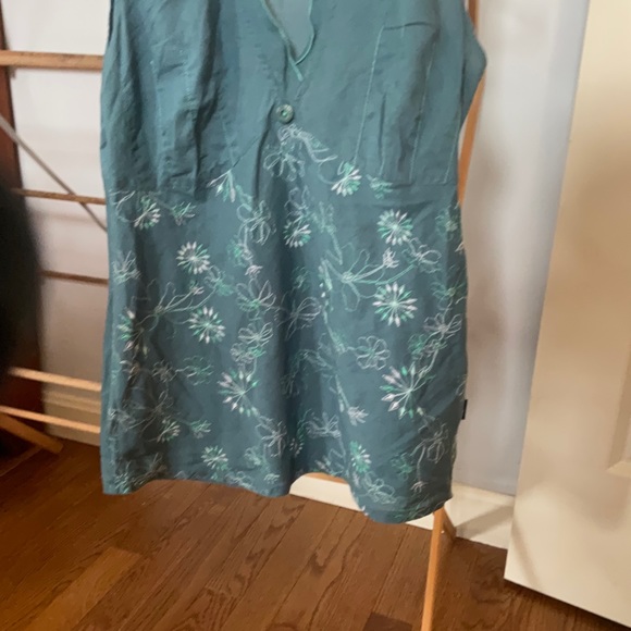 Tank Top - Picture 2 of 7